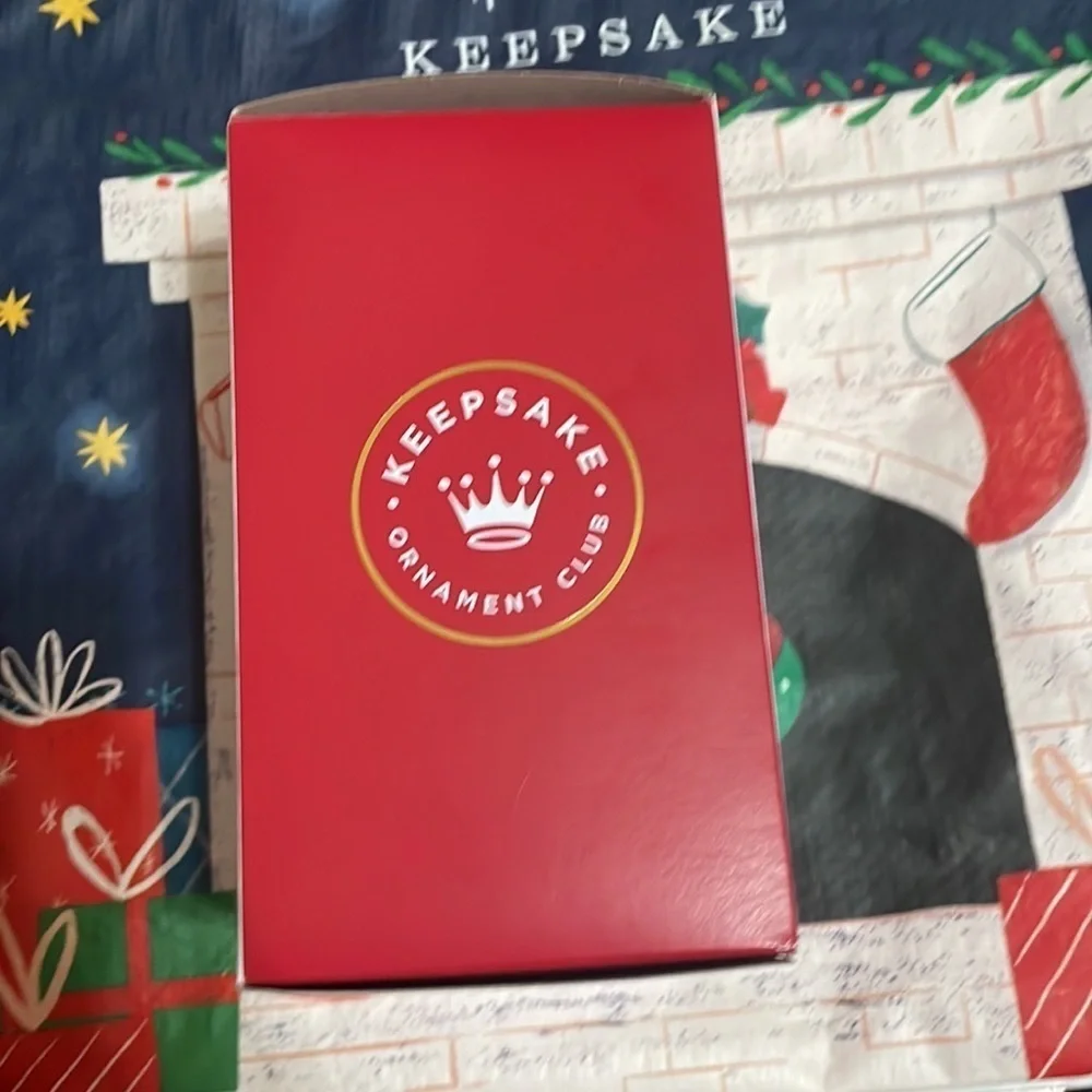 NWT 2022 Hallmark Keepsake Ornaments Lot of 4 + Free Gift Bag